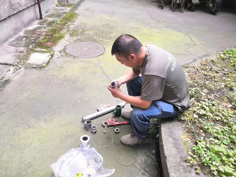 江門水管水龍頭維修-江門暗管漏水補漏-江門管道滲水檢測處理